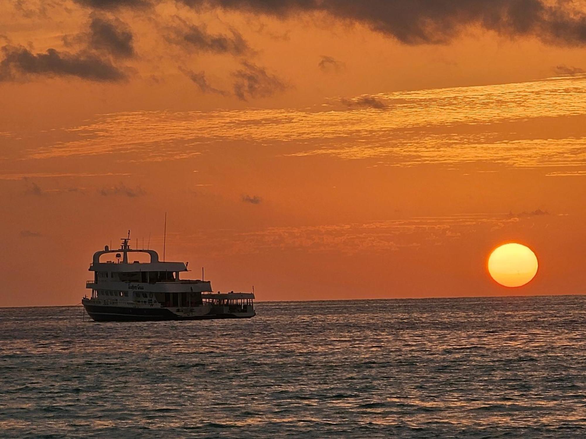 Keyla Inn Thulusdhoo Exteriör bild
